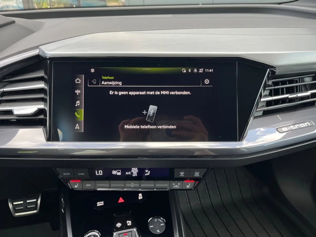 40 Launch edition S-Line Competition 77 kWh NL.Auto/SOH 95.5%/20Inch/Full led/Leder/1Ste Eigenaar