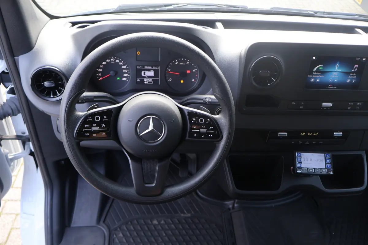 319 CDI L2 H2 Koelwagen Dag en Nacht 3.5T Trekhaak