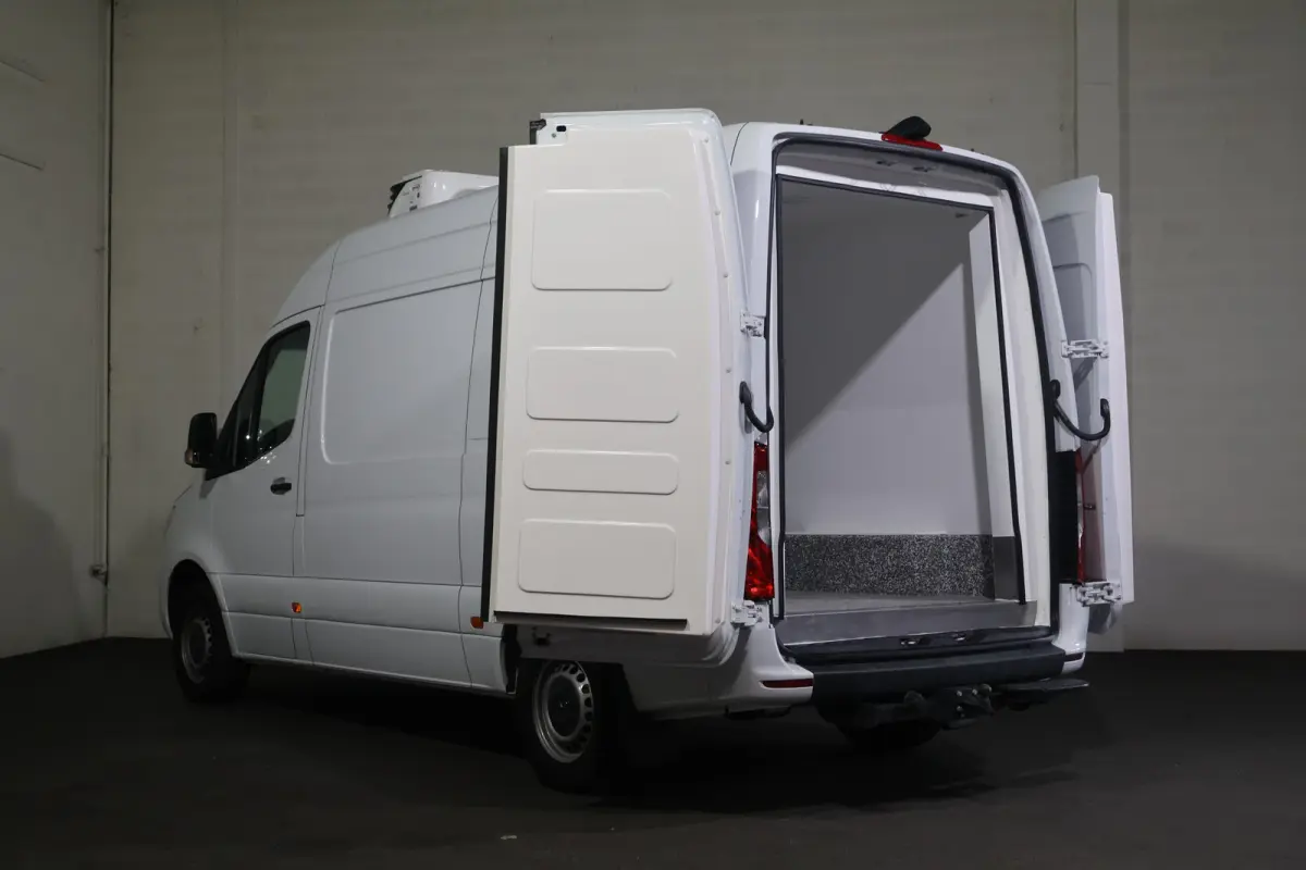 319 CDI L2 H2 Koelwagen Dag en Nacht 3.5T Trekhaak