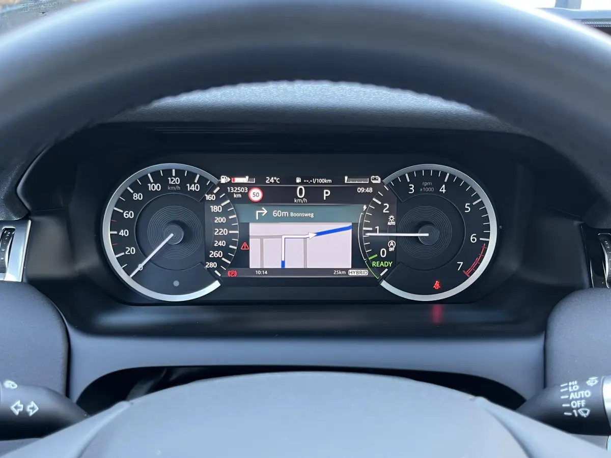 P300e 1.5 R-Dynamic SE | NL Auto/1e Eig./Voll.Historie/Pano.Dak/Navi/Camera/Leder/Afn.Trekhaak/Apple Carplay-Android Auto