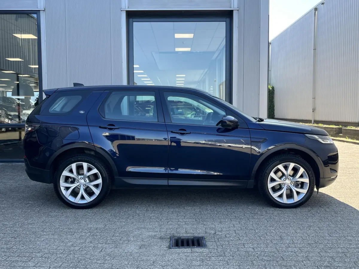 P300e 1.5 R-Dynamic SE | NL Auto/1e Eig./Voll.Historie/Pano.Dak/Navi/Camera/Leder/Afn.Trekhaak/Apple Carplay-Android Auto