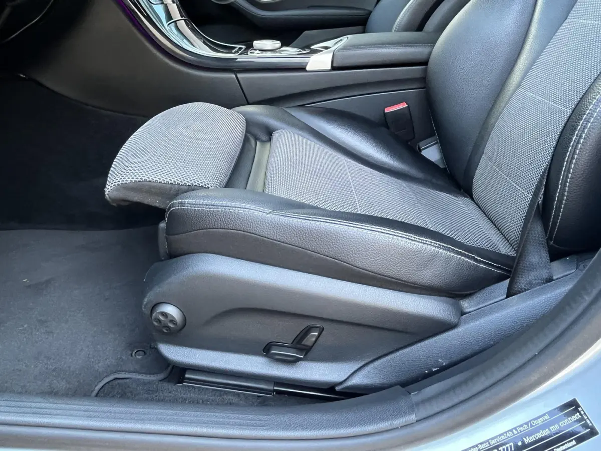 160 Premium Avantgarde | NL Auto/Navi/Camera/Sfeerverl./Clima/Cruise/19"/Elektr.Verstelbare Stoelen