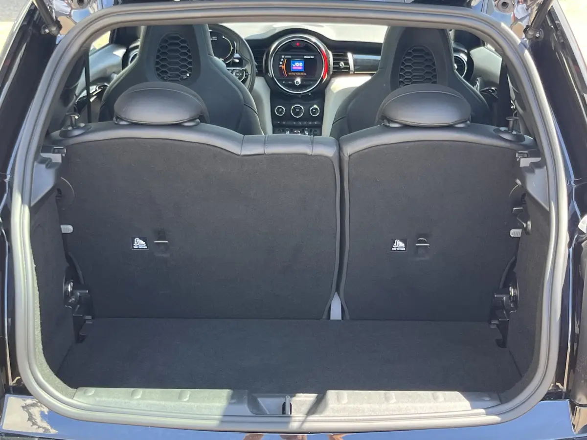 1.5 One Chili | Pano.Dak/Sportstoelen/Leder-Alcantara/JCW pakket/Navi/Clima/Cruise/Apple CarPlay-Android Auto