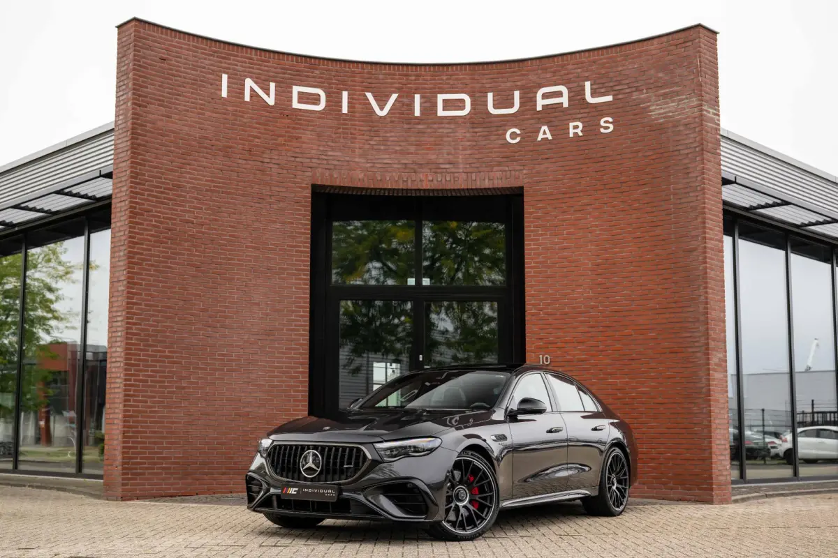 AMG 53 4MATIC+ Performance Seats Carbon Softclose