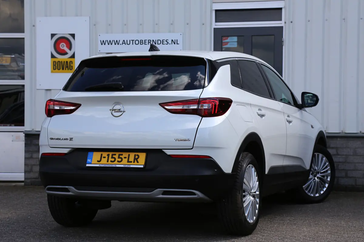 1.2 Turbo Innovation*Perfect Onderh.*Apple Carplay-Android/Navi/Dodehoek/Cruise-Control/Half Leder/Elek. Klep/Parkeersens./18 inch LM*