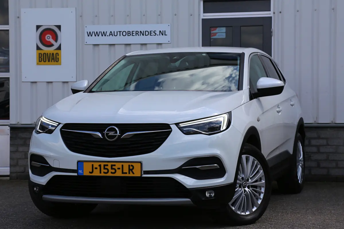1.2 Turbo Innovation*Perfect Onderh.*Apple Carplay-Android/Navi/Dodehoek/Cruise-Control/Half Leder/Elek. Klep/Parkeersens./18 inch LM*