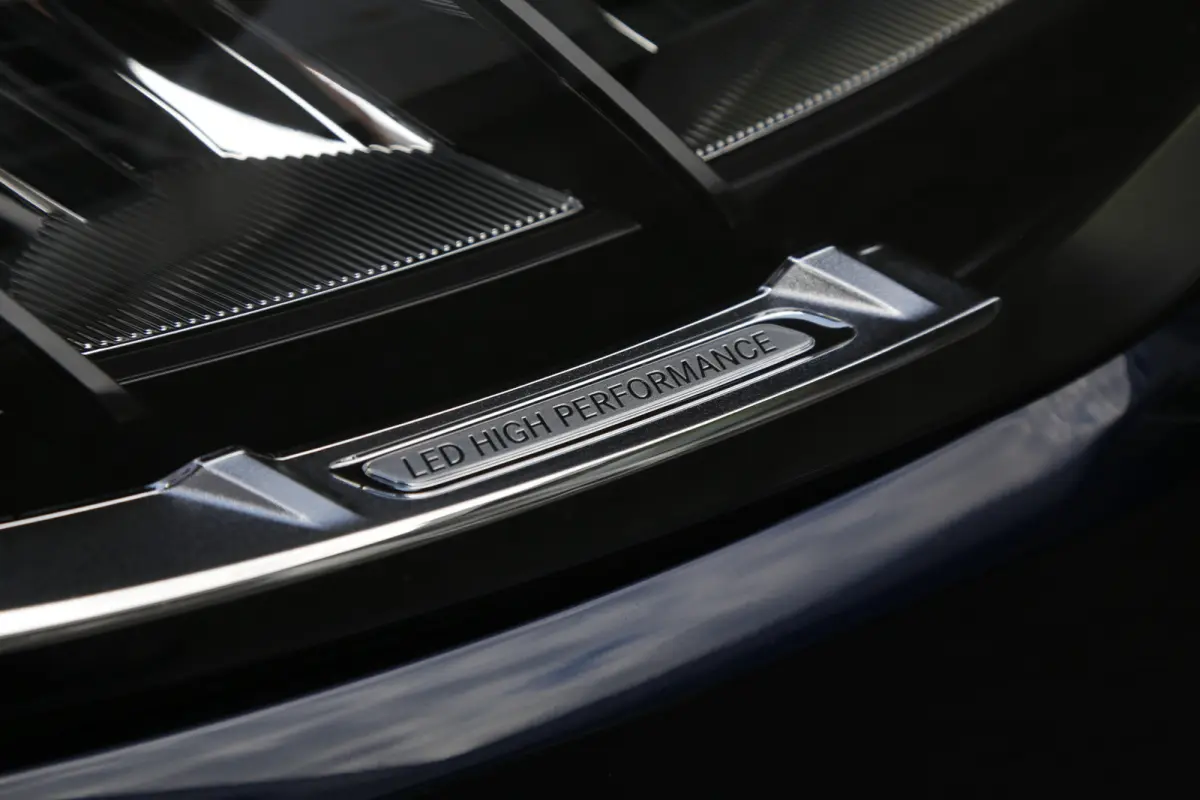 Plug in hybride 4MATIC AMG Line*Perfect MB Onderh.*Luchtvering/Elek. Trekhaak/360/ACC/Burmester/Treeplanken/Bi-Color Leder/HUDLED/DAB/Sfeer/Dodehoek/Apple Carplay-Android/Parkeersens.V+A/19 