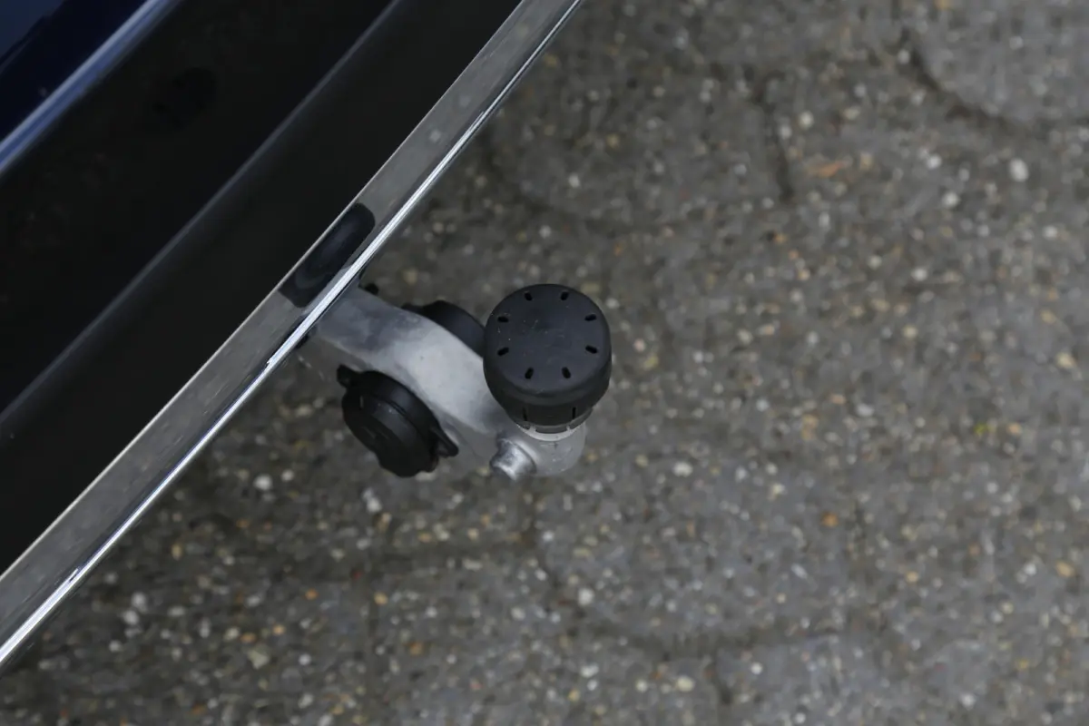 Plug in hybride 4MATIC AMG Line*Perfect MB Onderh.*Luchtvering/Elek. Trekhaak/360/ACC/Burmester/Treeplanken/Bi-Color Leder/HUDLED/DAB/Sfeer/Dodehoek/Apple Carplay-Android/Parkeersens.V+A/19 