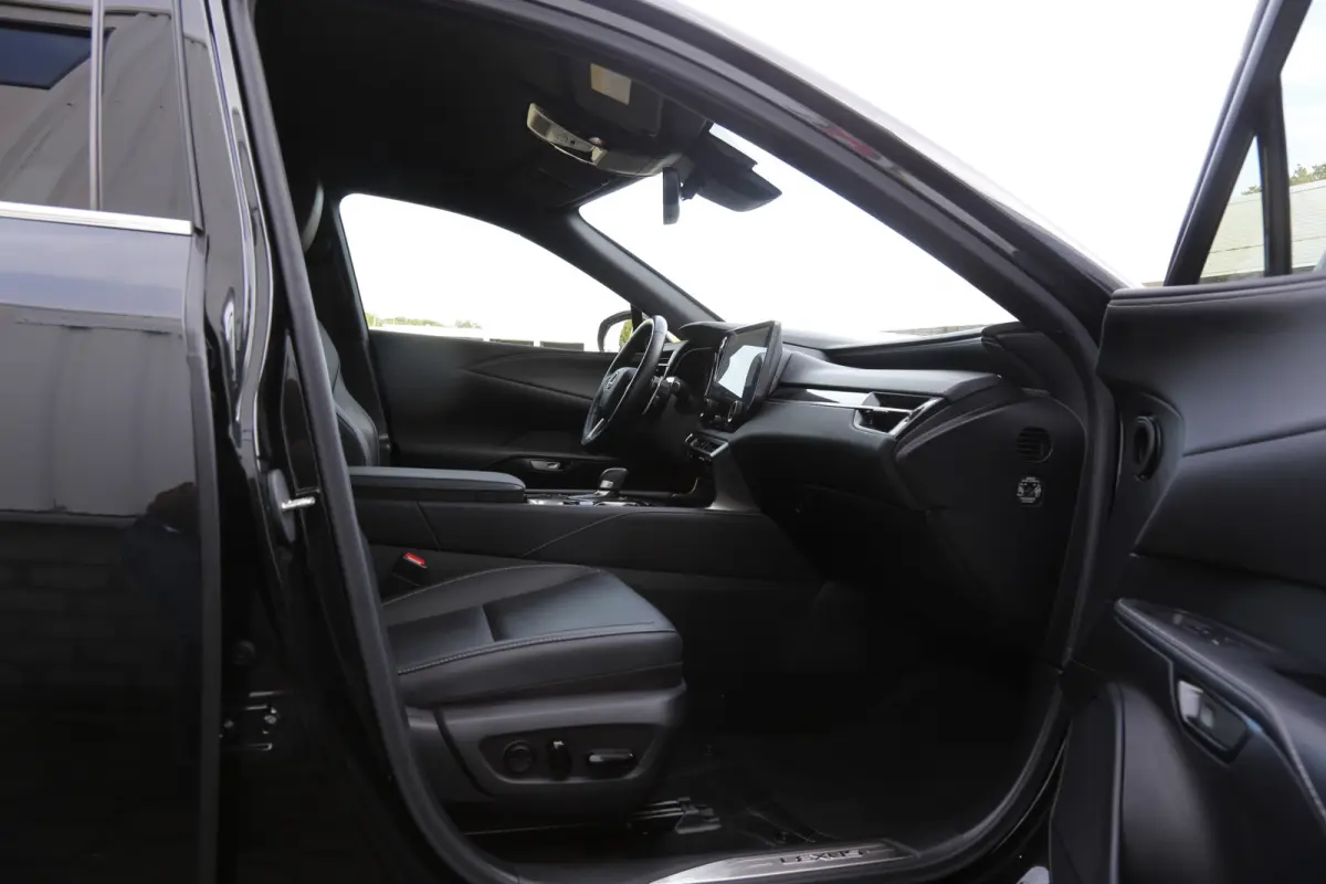 350h Hybrid 4WD*Lexus fabrieksg.T/m05-2034!*Perfect Lexus Onderh.*HUD/ACC/Leder/Stoelverw./Stuurverw./Stuurkoeling/Dodehoek/Memorie/Elek. Klep/Keyless Entry+Go/Apple Carplay-Android/Camera/P