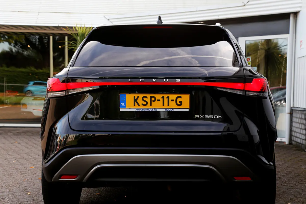 350h Hybrid 4WD*Lexus fabrieksg.T/m05-2034!*Perfect Lexus Onderh.*HUD/ACC/Leder/Stoelverw./Stuurverw./Stuurkoeling/Dodehoek/Memorie/Elek. Klep/Keyless Entry+Go/Apple Carplay-Android/Camera/P