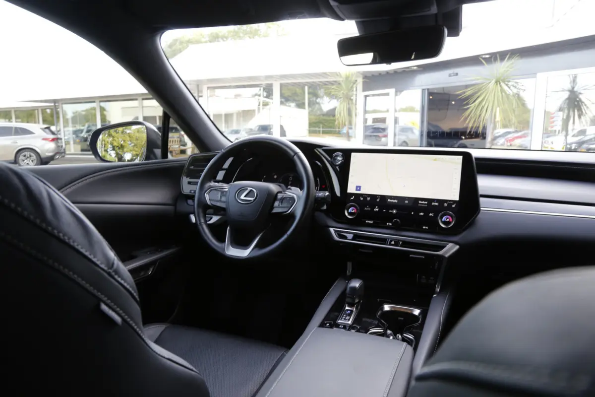 350h Hybrid 4WD*Lexus fabrieksg.T/m05-2034!*Perfect Lexus Onderh.*HUD/ACC/Leder/Stoelverw./Stuurverw./Stuurkoeling/Dodehoek/Memorie/Elek. Klep/Keyless Entry+Go/Apple Carplay-Android/Camera/P