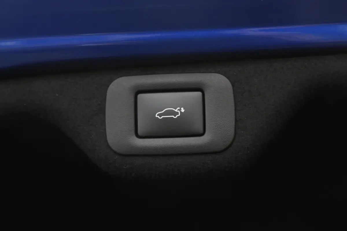 F Sport *Lexus fabrieksg.t/m07-2031*Perfect Lexus Onderh.*Schuifdak/ACC/Leder/F-Sport 4x/Keyless Entry+Go/Stoelverw./Memorie/Dodehoek/Camera/LED/DAB/Parkeersens.V+A/19 inch LM*