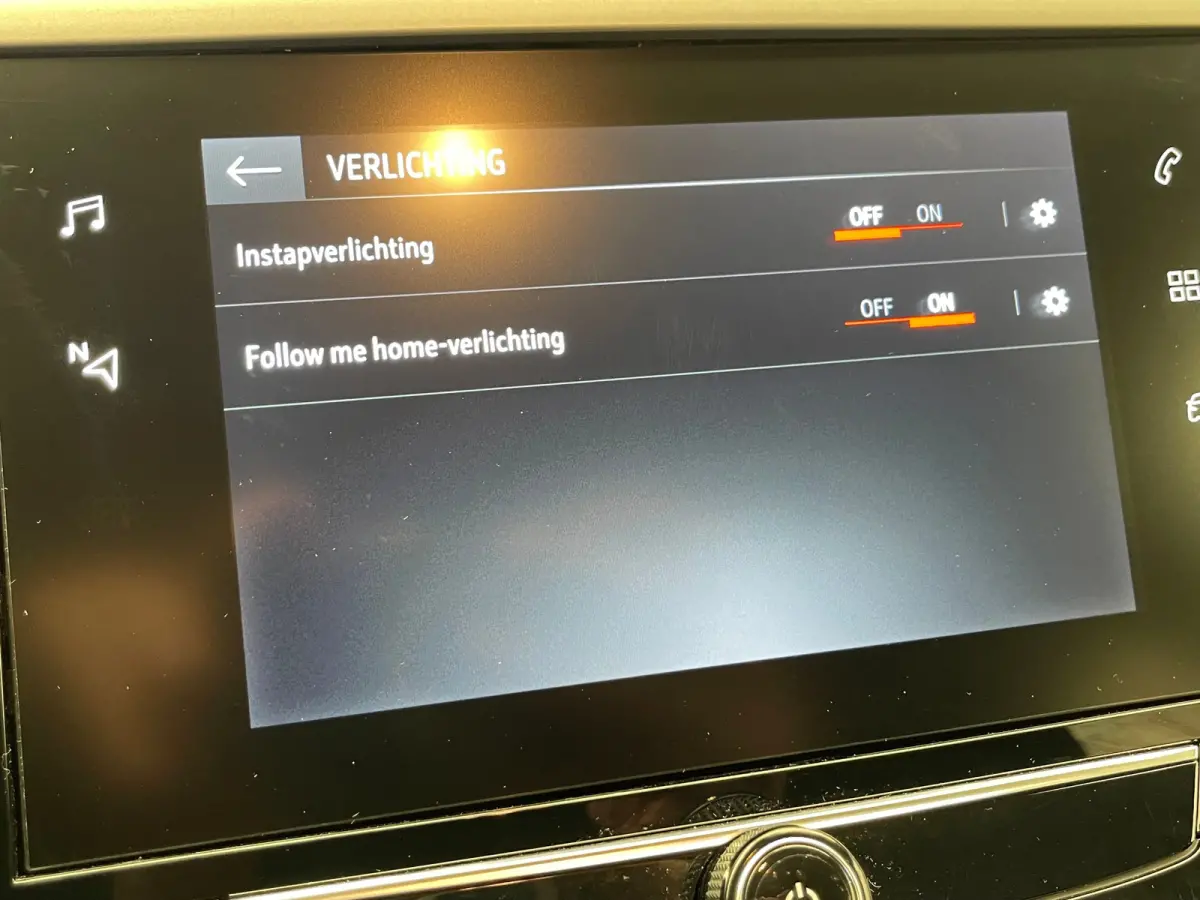 1.2 Edition Unieke Kmstand! | 100% onderhouden | Stuur & Stoelverwarming | Parkeersensoren | Carplay | Airco  | Airco | Apple Carplay/Android Auto|telefoonintegratie premium | Centrale deurv
