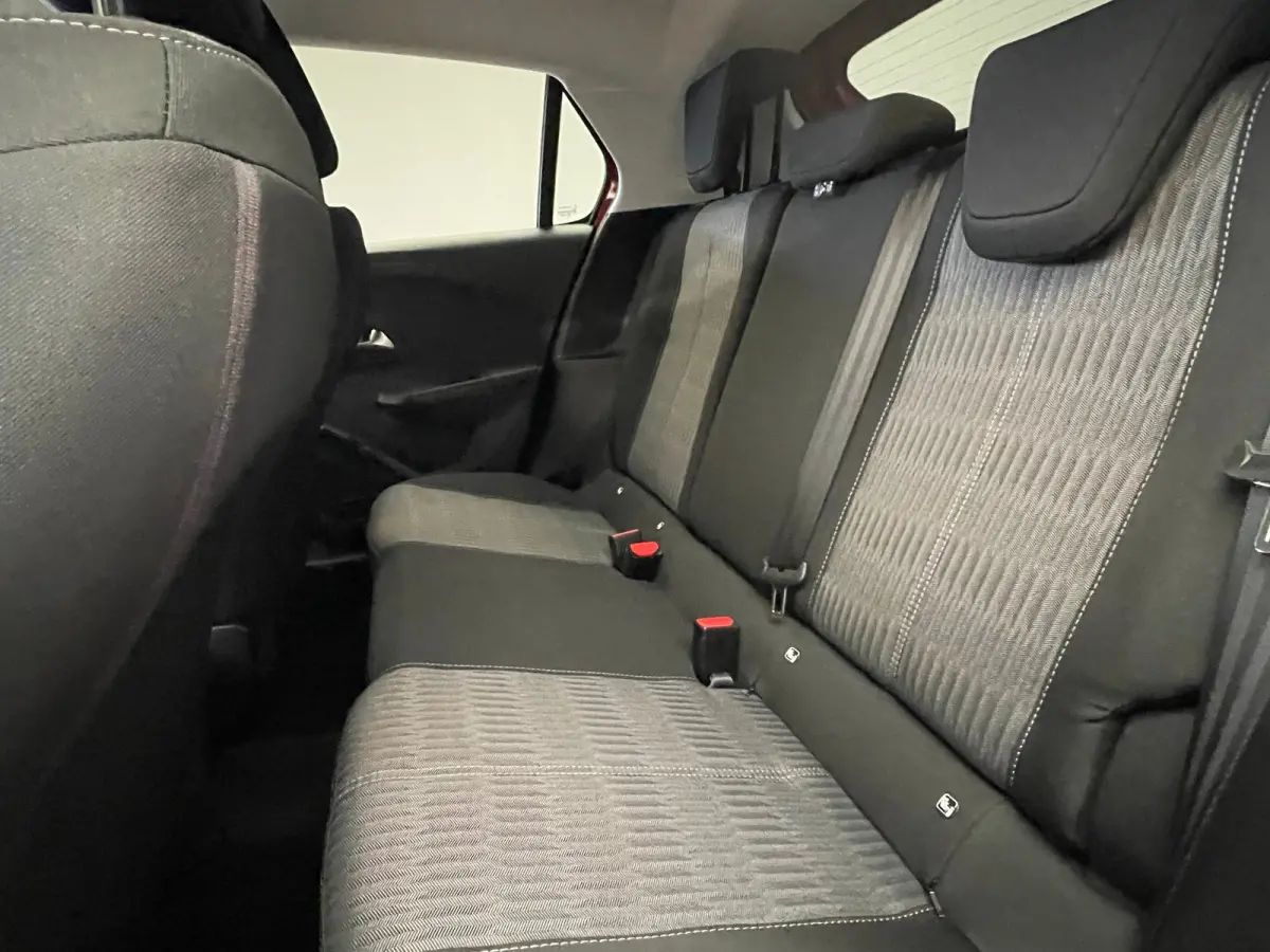 1.2 Edition Unieke Kmstand! | 100% onderhouden | Stuur & Stoelverwarming | Parkeersensoren | Carplay | Airco  | Airco | Apple Carplay/Android Auto|telefoonintegratie premium | Centrale deurv