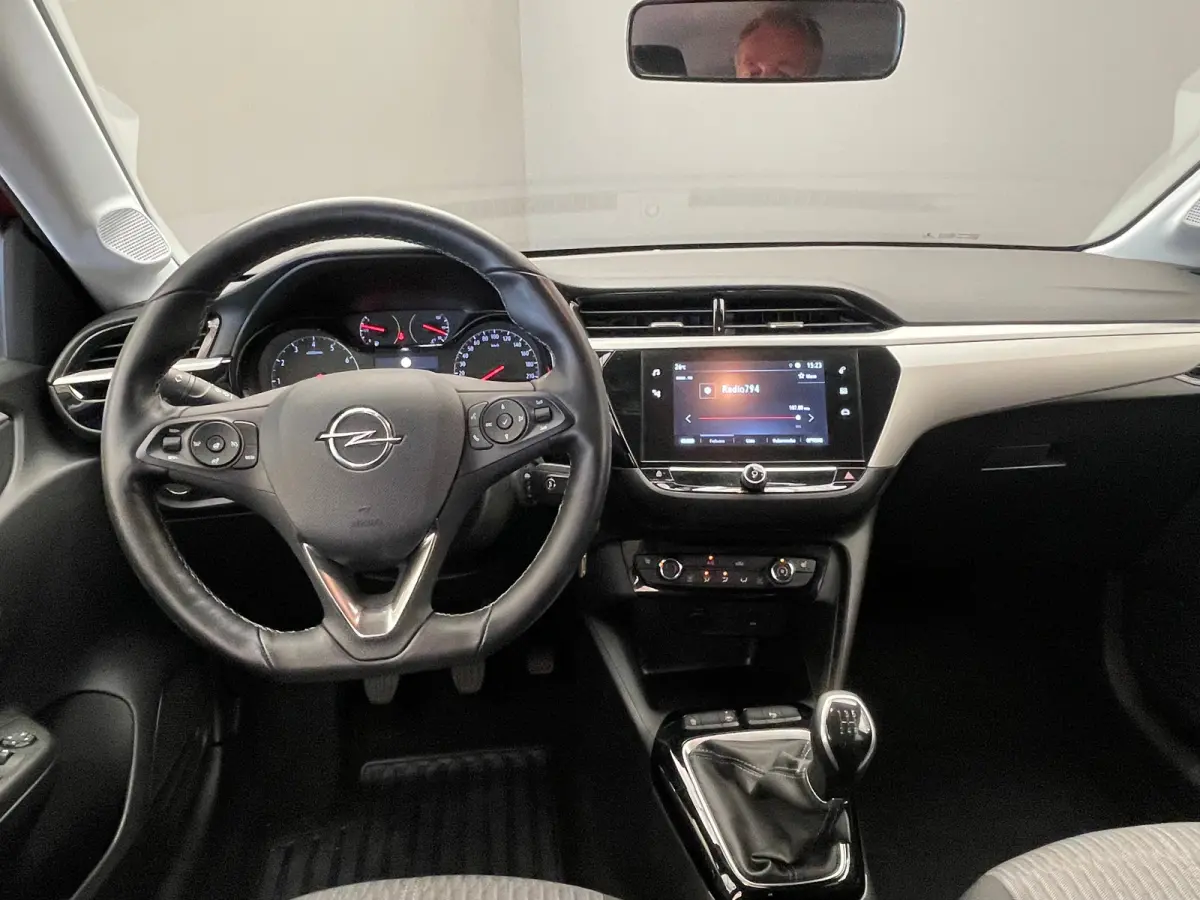 1.2 Edition Unieke Kmstand! | 100% onderhouden | Stuur & Stoelverwarming | Parkeersensoren | Carplay | Airco  | Airco | Apple Carplay/Android Auto|telefoonintegratie premium | Centrale deurv