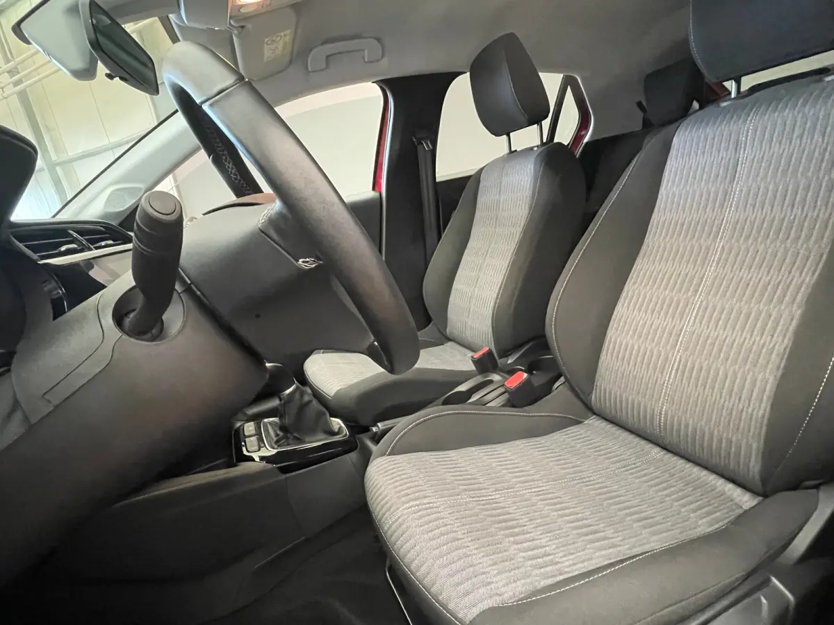 1.2 Edition Unieke Kmstand! | 100% onderhouden | Stuur & Stoelverwarming | Parkeersensoren | Carplay | Airco  | Airco | Apple Carplay/Android Auto|telefoonintegratie premium | Centrale deurv