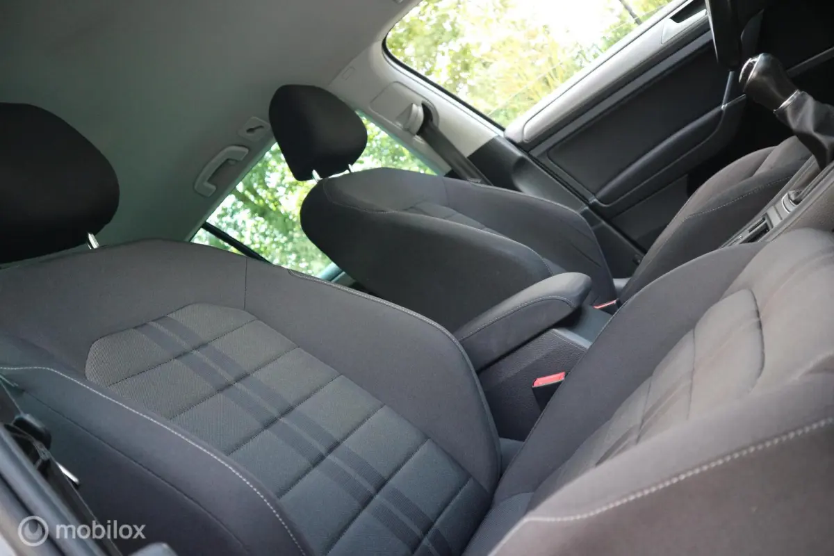 1.0 TSI Bluemotion ECC/NAVIGATIE/PDC