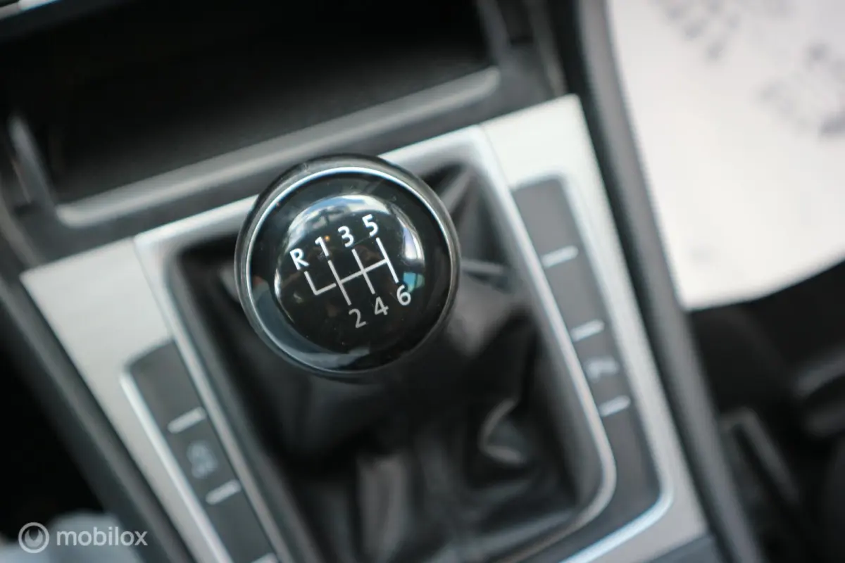 1.0 TSI Bluemotion ECC/NAVIGATIE/PDC