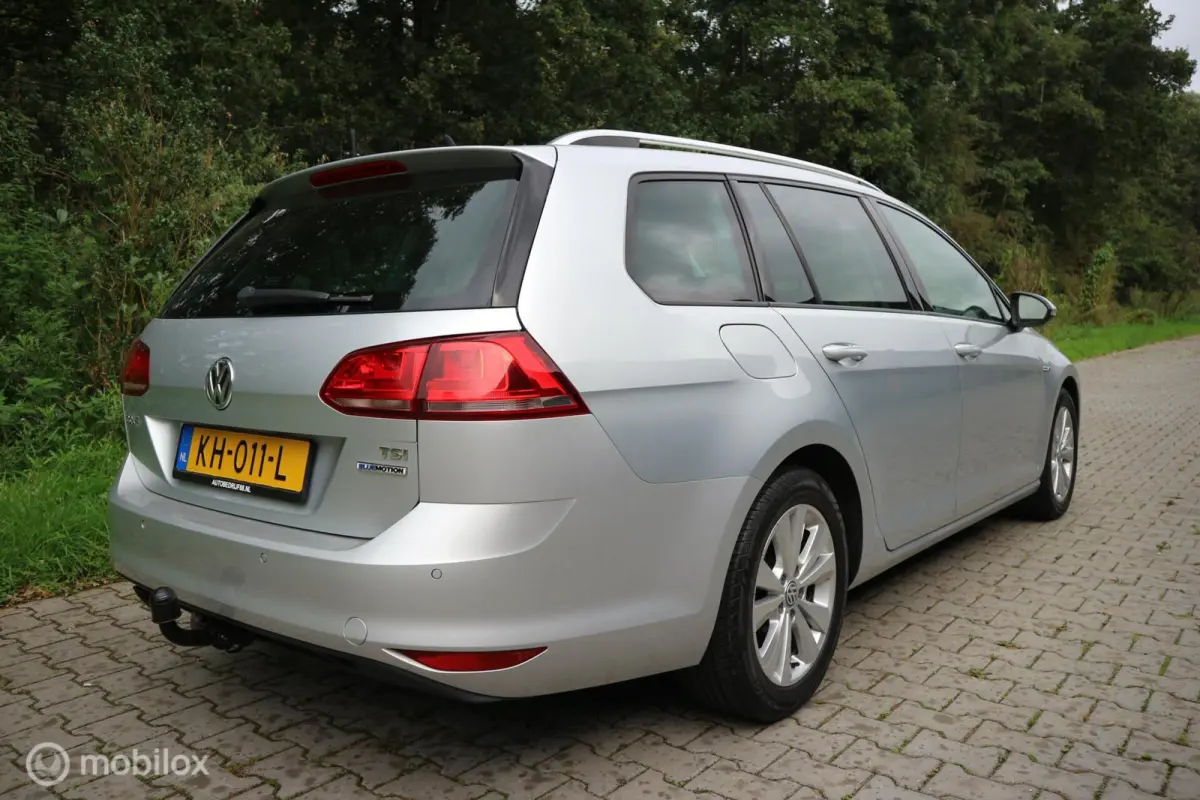 1.0 TSI Bluemotion ECC/NAVIGATIE/PDC