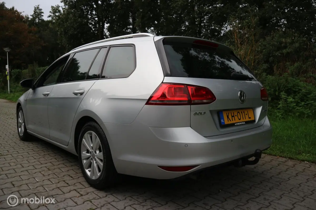 1.0 TSI Bluemotion ECC/NAVIGATIE/PDC