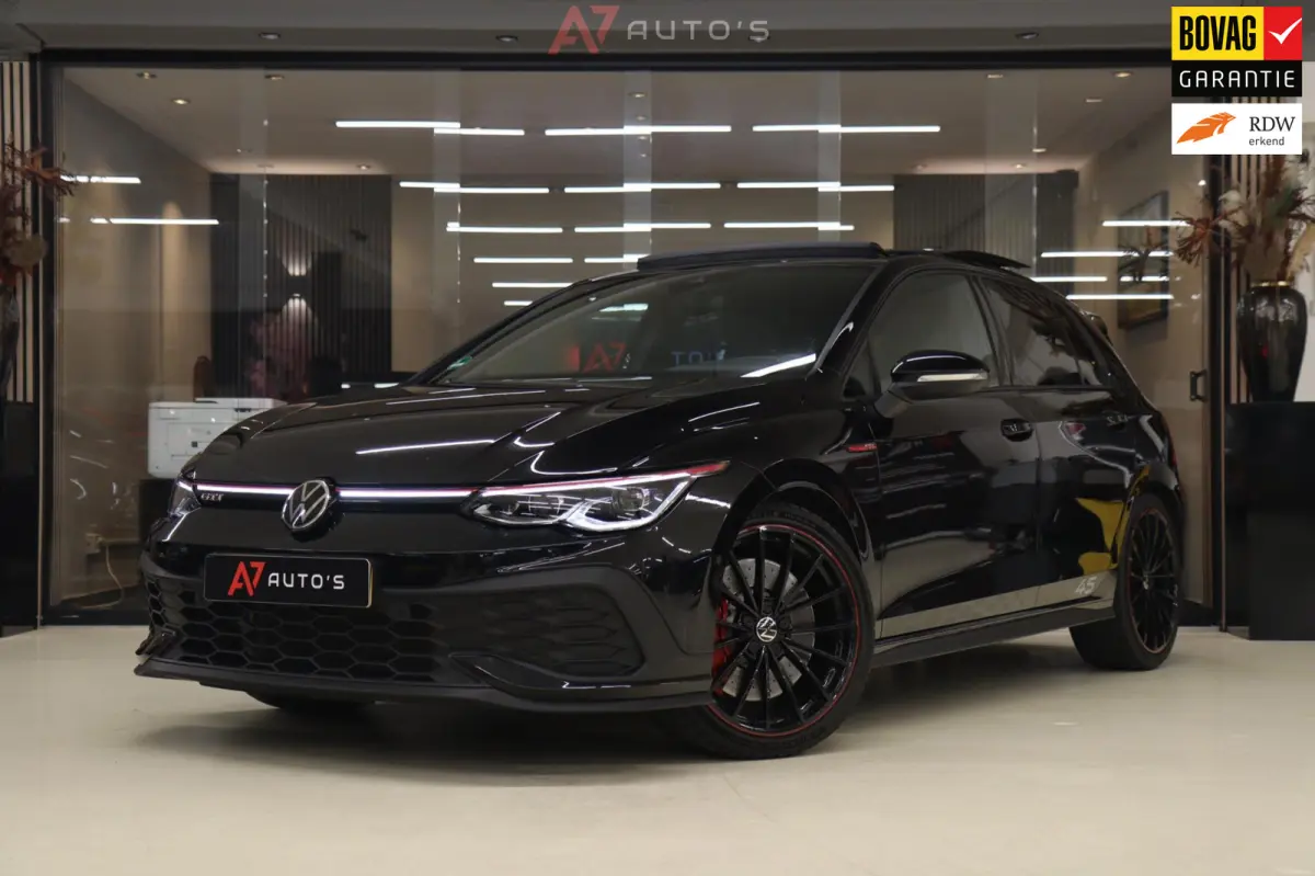 2.0 TSI GTI 45 JAHRE CLUBSPORT AKRA/PANO/ACC/DCC/CAM/CARPLAY/IQ-LIGHT/VOLL