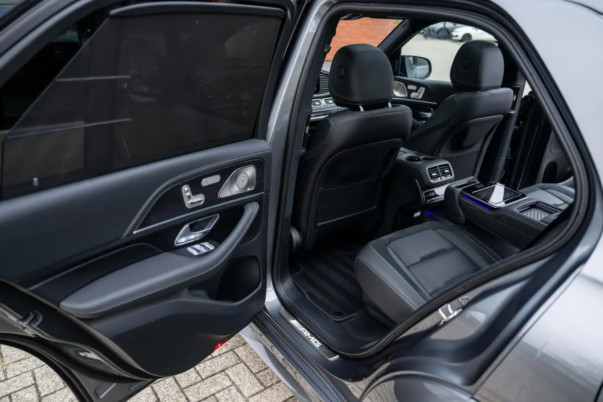 AMG 53 Hybrid 4MATIC+ Premium Plus Carbon NP 165k