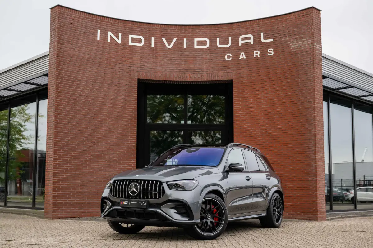 AMG 53 Hybrid 4MATIC+ Premium Plus Carbon NP 165k