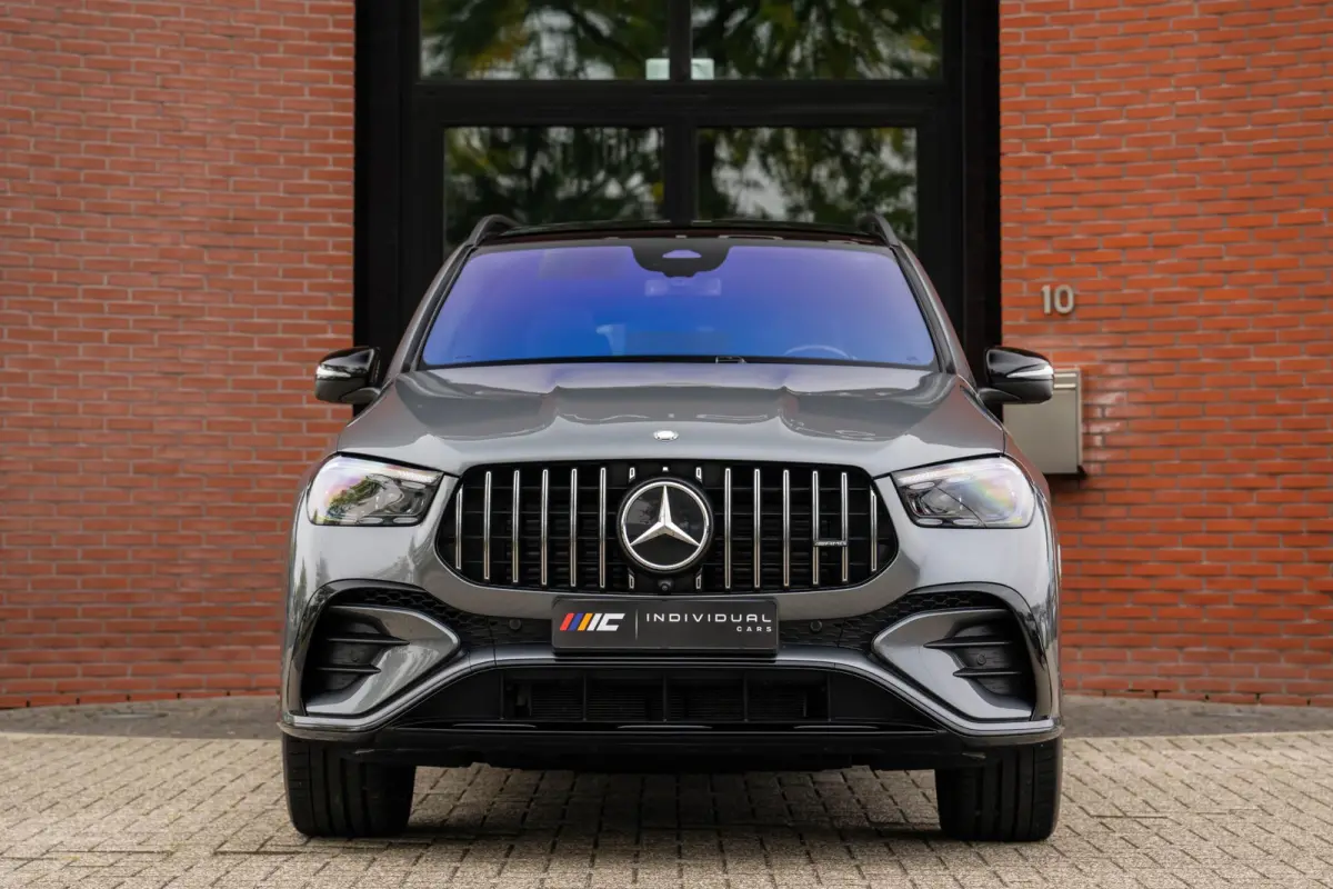 AMG 53 Hybrid 4MATIC+ Premium Plus Carbon NP 165k