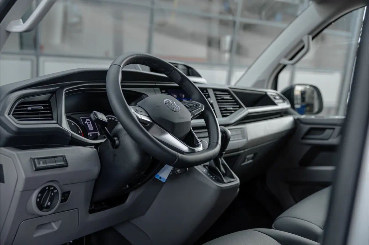 2.0 TDI L2H1 DSG DC | Dubbel cabine | 6-Zitter | Bi-Xenon | Camera | CarPlay | MF Stuur | Nieuw | BPM Vrij | DAB | Trekhaak | Cruise control