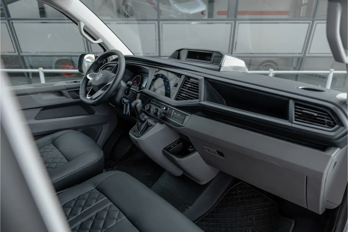 2.0 TDI L2H1 DSG DC | Dubbel cabine | 6-Zitter | Bi-Xenon | Camera | CarPlay | MF Stuur | Nieuw | BPM Vrij | DAB | Trekhaak | Cruise control