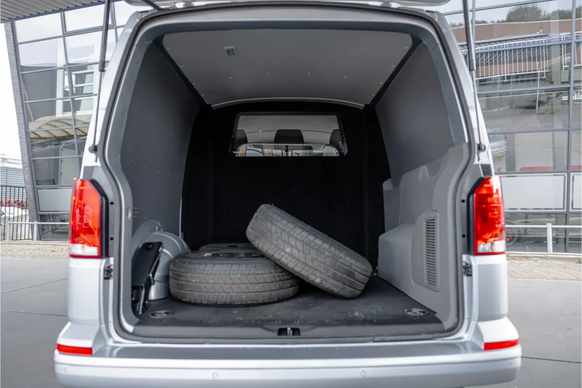 2.0 TDI L2H1 DSG DC | Dubbel cabine | 6-Zitter | Bi-Xenon | Camera | CarPlay | MF Stuur | Nieuw | BPM Vrij | DAB | Trekhaak | Cruise control