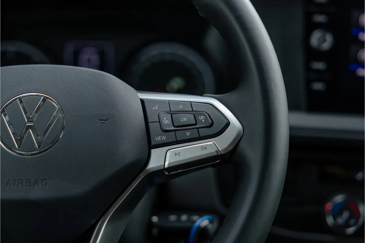 2.0 TDI L2H1 DSG DC | Dubbel cabine | 6-Zitter | Bi-Xenon | Camera | CarPlay | MF Stuur | Nieuw | BPM Vrij | DAB | Trekhaak | Cruise control