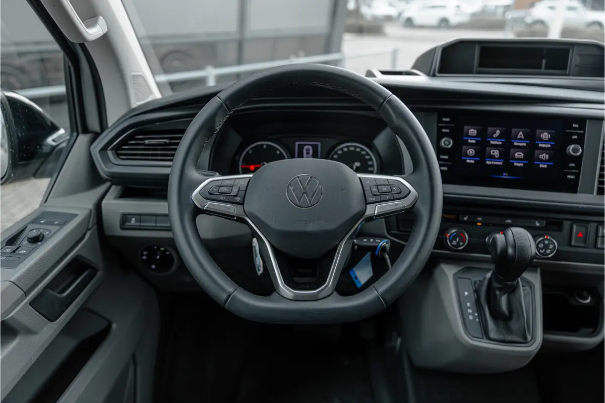 2.0 TDI L2H1 DSG DC | Dubbel cabine | 6-Zitter | Bi-Xenon | Camera | CarPlay | MF Stuur | Nieuw | BPM Vrij | DAB | Trekhaak | Cruise control