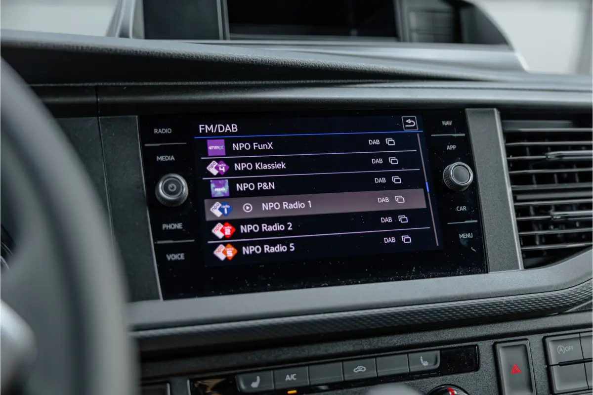 2.0 TDI L2H1 DSG DC | Dubbel cabine | 6-Zitter | Bi-Xenon | Camera | CarPlay | MF Stuur | Nieuw | BPM Vrij | DAB | Trekhaak | Cruise control