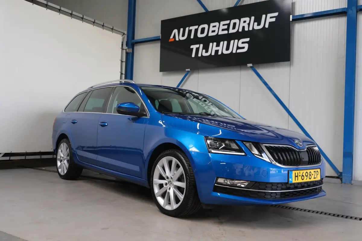 1.0 TSI Greentech Business Edition Plus - N.A.P. Airco, Cruise, Navi, PDC.