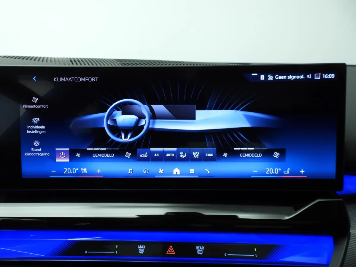 550e xDrive | M-Sportpakket | LED | HUD | Active cruise | Elektr. zetels | Keyles go | DAB | Bowers & Wilkins sound | Alu 21 inch