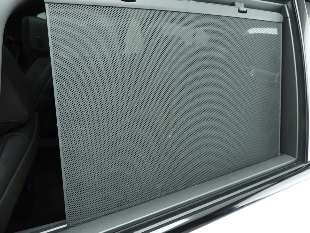 550e xDrive | M-Sportpakket | LED | HUD | Active cruise | Elektr. zetels | Keyles go | DAB | Bowers & Wilkins sound | Alu 21 inch