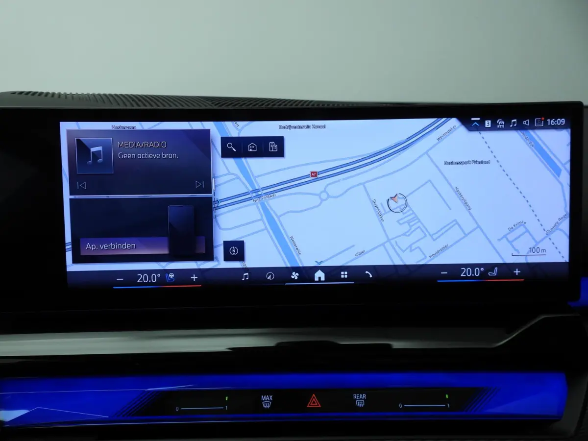550e xDrive | M-Sportpakket | LED | HUD | Active cruise | Elektr. zetels | Keyles go | DAB | Bowers & Wilkins sound | Alu 21 inch