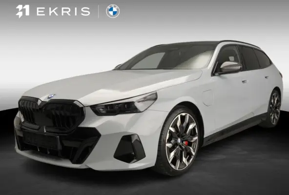 550e xDrive | M-Sportpakket | LED | HUD | Active cruise | Elektr. zetels | Keyles go | DAB | Bowers & Wilkins sound | Alu 21 inch