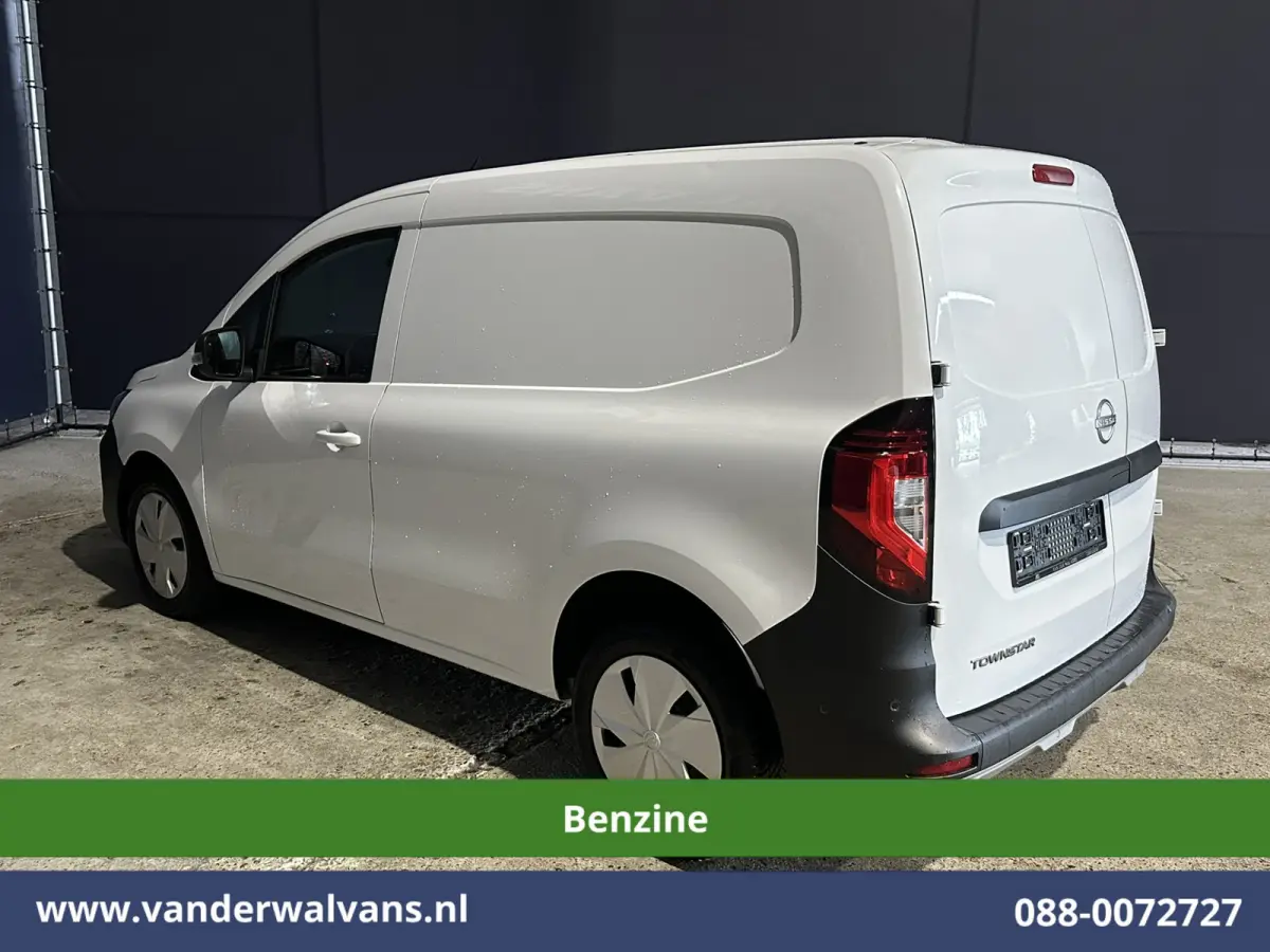 1.3 TCe 131pk Benzine L1H1 Euro6 Airco | Camera | LED | Apple Carplay | Cruisecontrol Android Auto, Parkeersensoren, Elektrische inklapbare spiegels, 1500kg trekvermogen