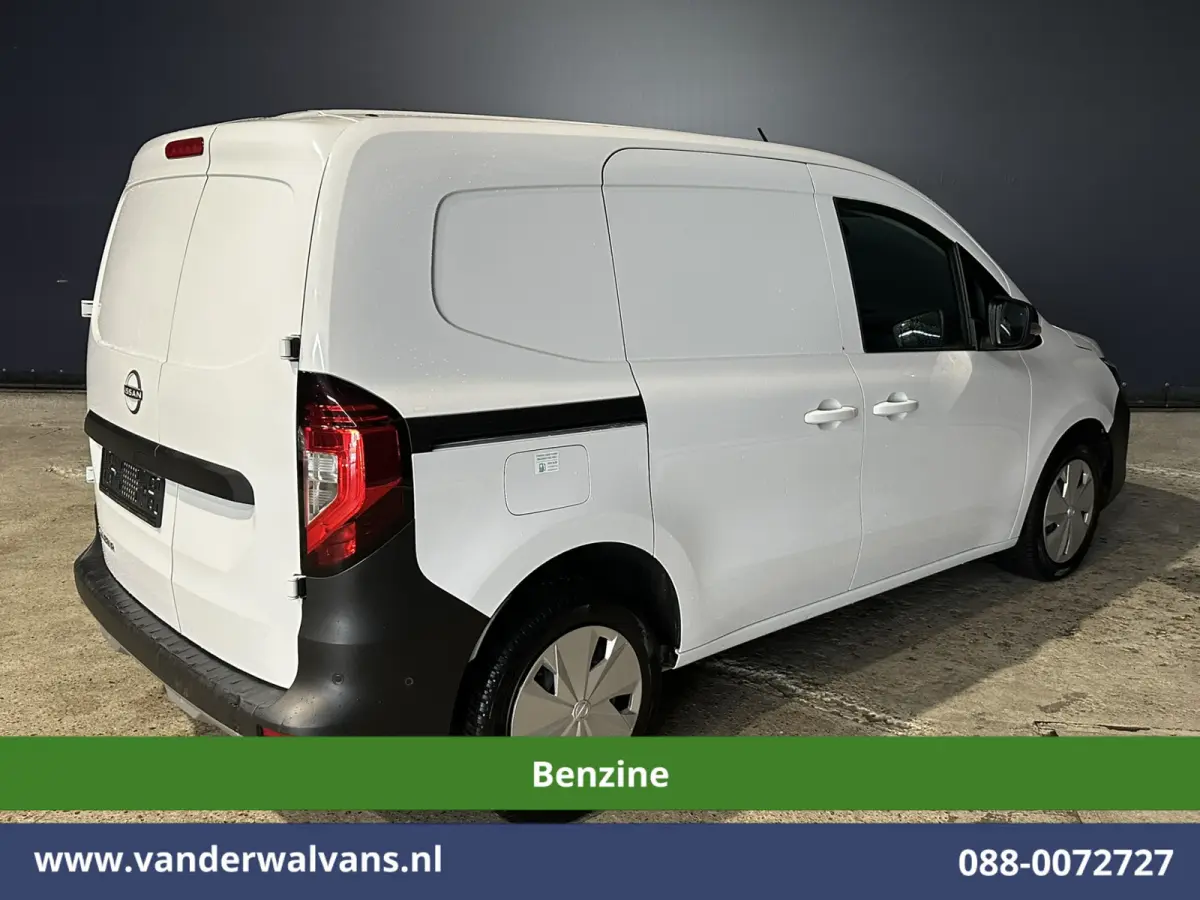 1.3 TCe 131pk Benzine L1H1 Euro6 Airco | Camera | LED | Apple Carplay | Cruisecontrol Android Auto, Parkeersensoren, Elektrische inklapbare spiegels, 1500kg trekvermogen
