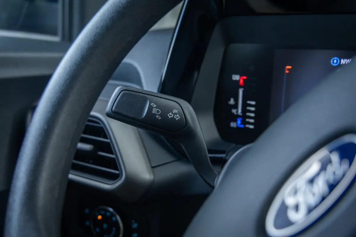 1.0 Trend 125pk | Nieuw model | Achteruitrijcamera | Airco | Apple Carplay/Android Auto|telefoonintegratie premium