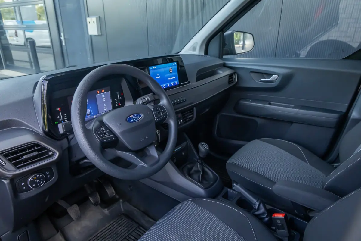 1.0 Trend 125pk | Nieuw model | Achteruitrijcamera | Airco | Apple Carplay/Android Auto|telefoonintegratie premium