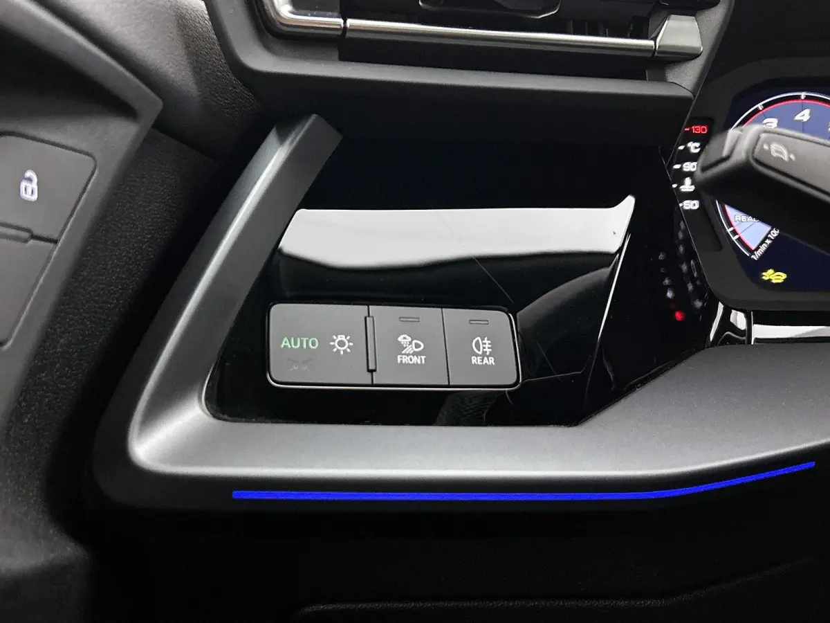 35 TFSI S edition | 2x S-LINE | Panoramadak | SONOS | Matrix | Sfeerverlichting | Stoelverwarming | Virtual Cockpit | Apple Carplay / Android Auto | Cruise Control | Climate Control | 18" Li
