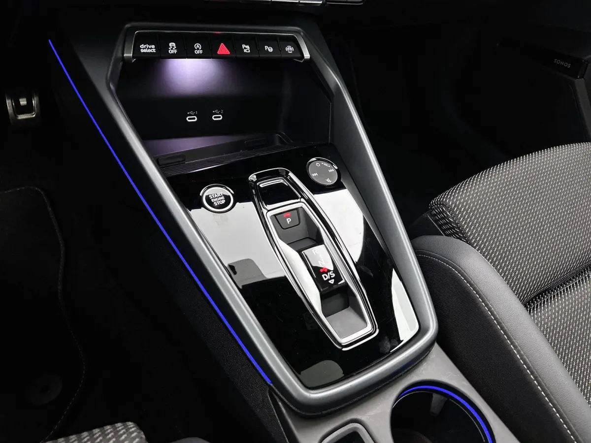35 TFSI S edition | 2x S-LINE | Panoramadak | SONOS | Matrix | Sfeerverlichting | Stoelverwarming | Virtual Cockpit | Apple Carplay / Android Auto | Cruise Control | Climate Control | 18" Li