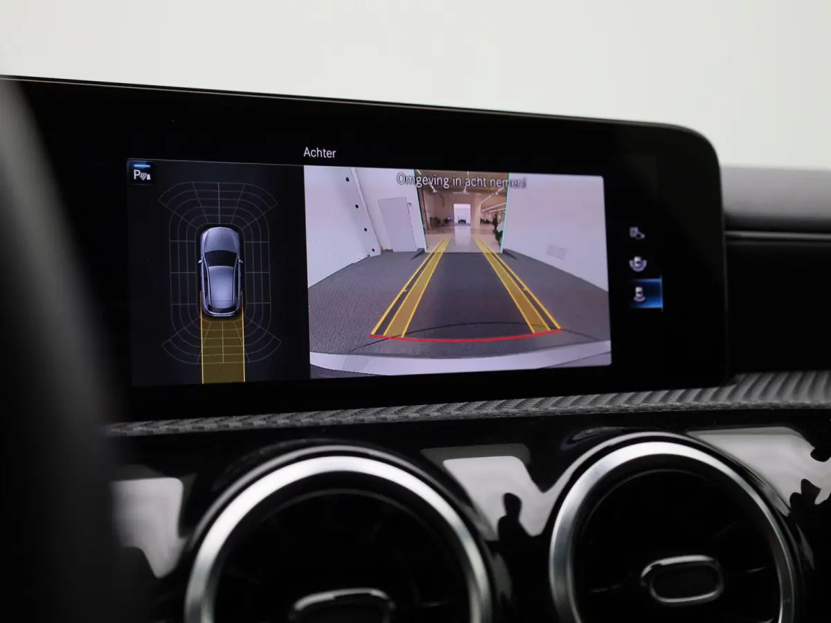 180 Business Solution | Automaat | Navigatie | Achteruitrijcamera | Stoelverwarming | Wide Screen Virtual Cockpit | Cruise Control | Climate Control | Parkeersensoren | Bluetooth | LED | Led