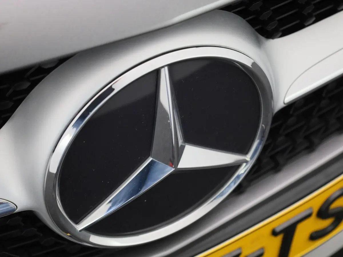 180 Business Solution | Automaat | Navigatie | Achteruitrijcamera | Stoelverwarming | Wide Screen Virtual Cockpit | Cruise Control | Climate Control | Parkeersensoren | Bluetooth | LED | Led