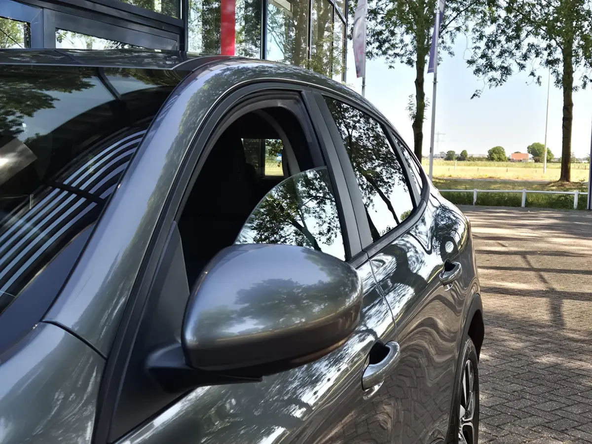1.6 E-Tech hybrid 145 evolution | Navigatie | Climate Control | Cruise Control | Licht metalen velgen
