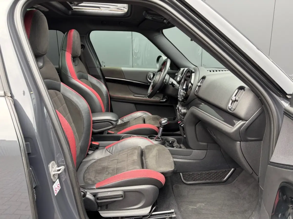 2.0 JCW All4 Pano Schaalstoel Camera Carplay Picnic-bench Afn.Trekhaak
