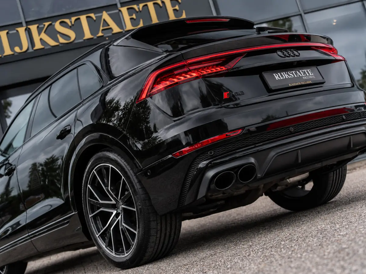 SQ8 4.0 TDI Quattro|PANO|22''|B&O|LUCHTV.|360°|SFEERV.
